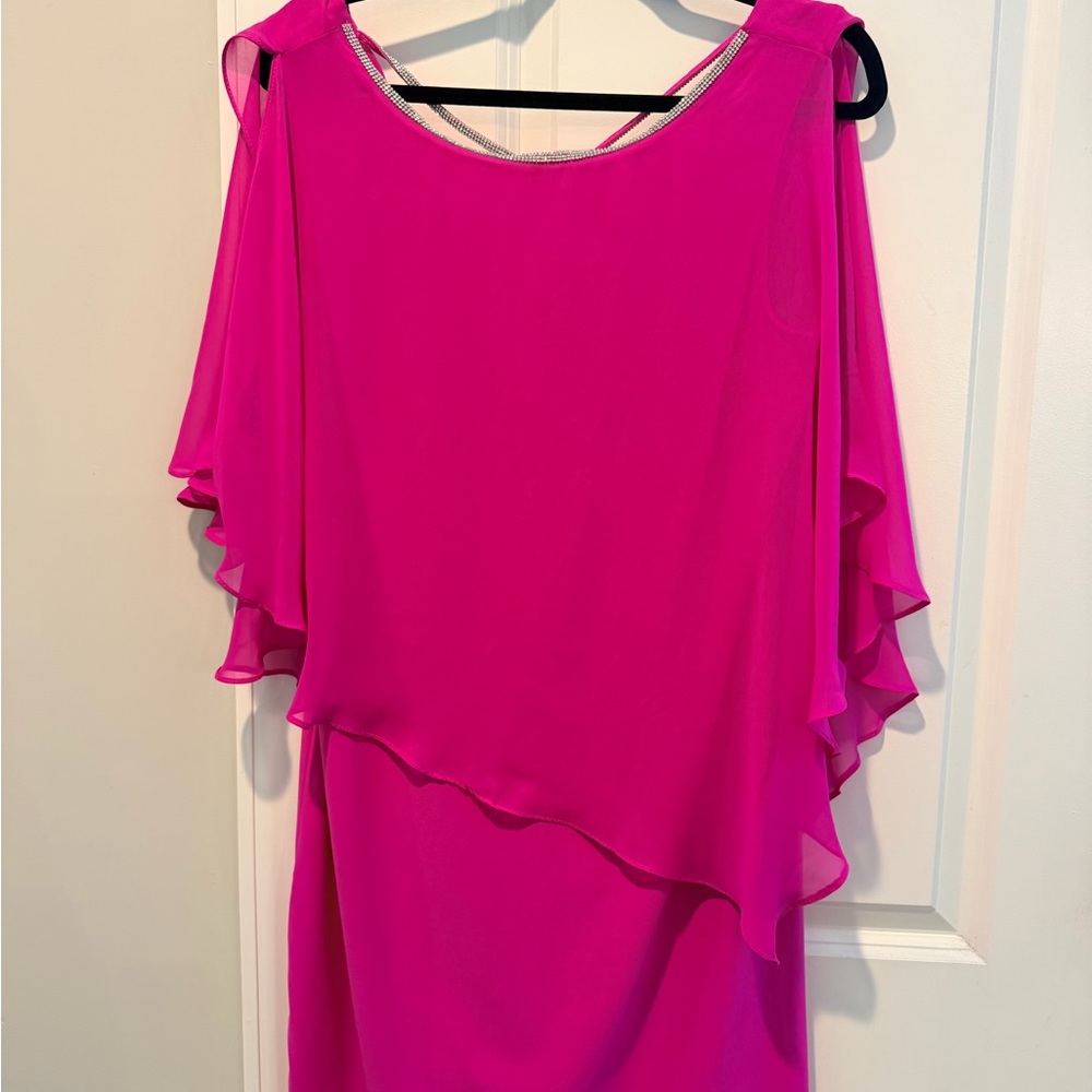 Chaus Fuchsia Pink Layered Cold-Shoulder Dress